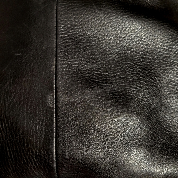 HOBO 'River' Black Pebbled Leather Convertible Purse/Backpack - Picture 8 of 10